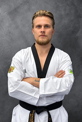 Елизаров Дмитрий Александрович